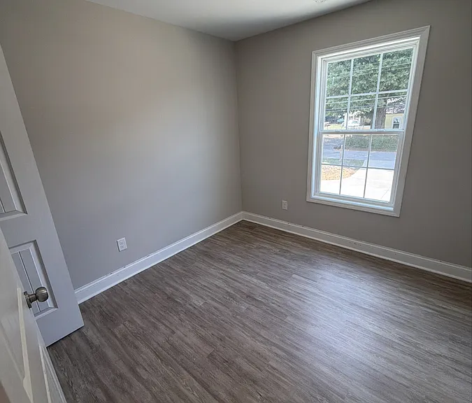 1201 Davis St #102 — Photo 11