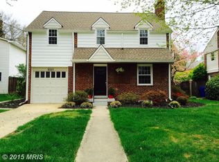 9705 Lawndale Dr, Silver Spring, MD 20901