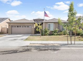 2302 Lindquist St, Kingsburg, CA