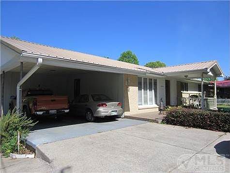 4th image of 240 Indian Ck Dr