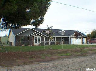 411 Lathrop St, Modesto, CA 95358