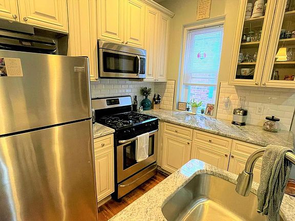 2nd image of 4264 Manayunk Ave Floor 3