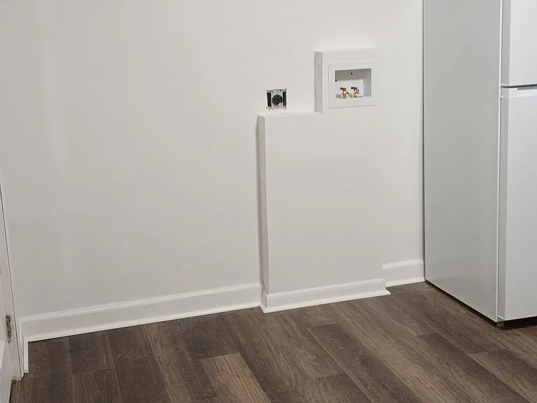 718 Rice St — Photo 10
