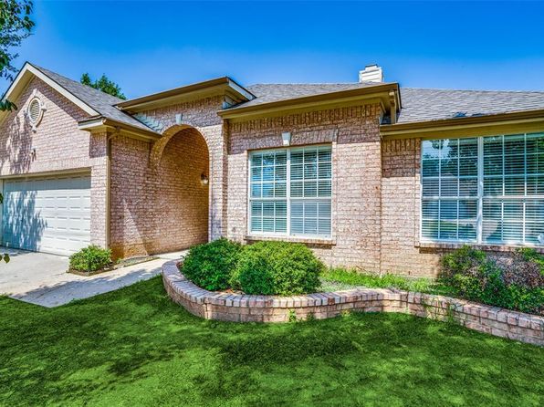 4 Bedroom Homes for Sale in Grand Prairie TX | Zillow