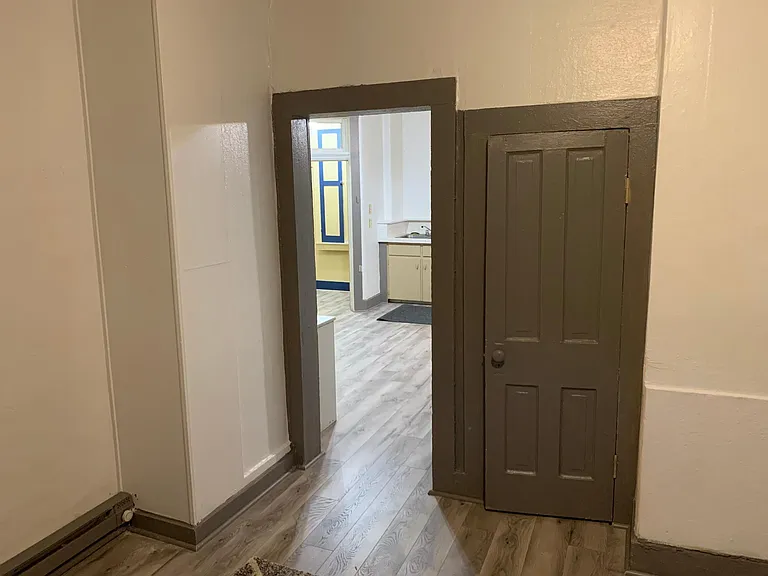 3137 W Pikes Peak Ave — Photo 8