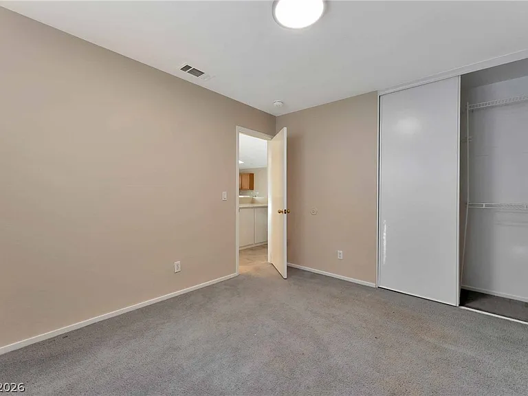 5321 Padero Dr — Photo 17