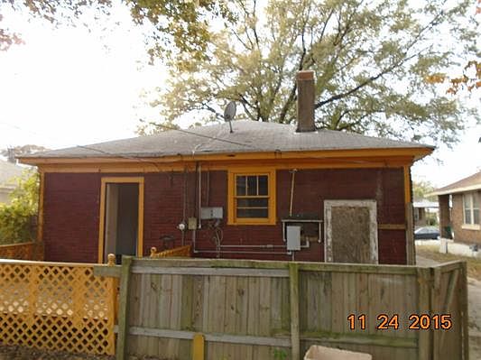 2nd image of 836 N McNeil St