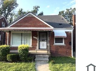 15018 Seymour St, Detroit, MI 48205