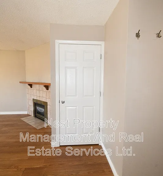 8077 Rochester Cres #A — Photo 6