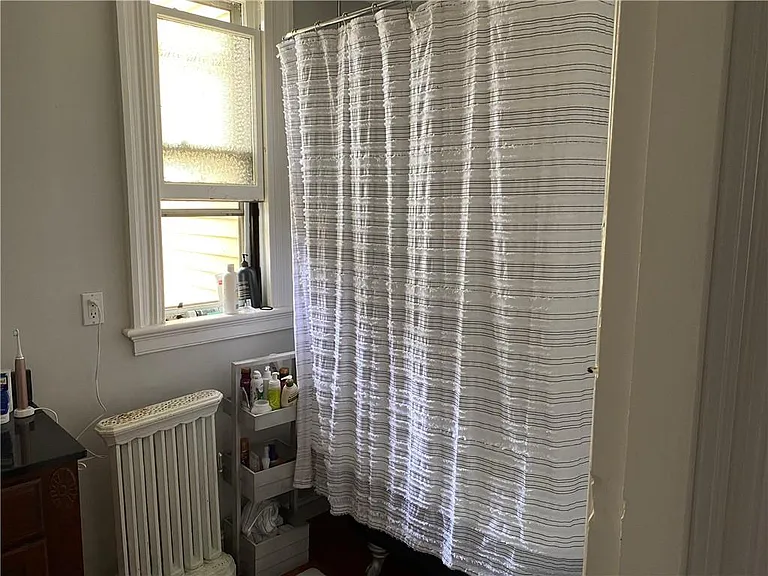 12 Clarke St — Photo 18