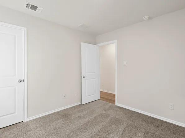 824 Millpond Dr, Princeton, TX 75407
