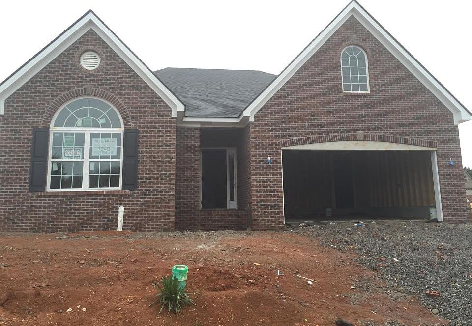 2nd image of 1949 Piperton Ln