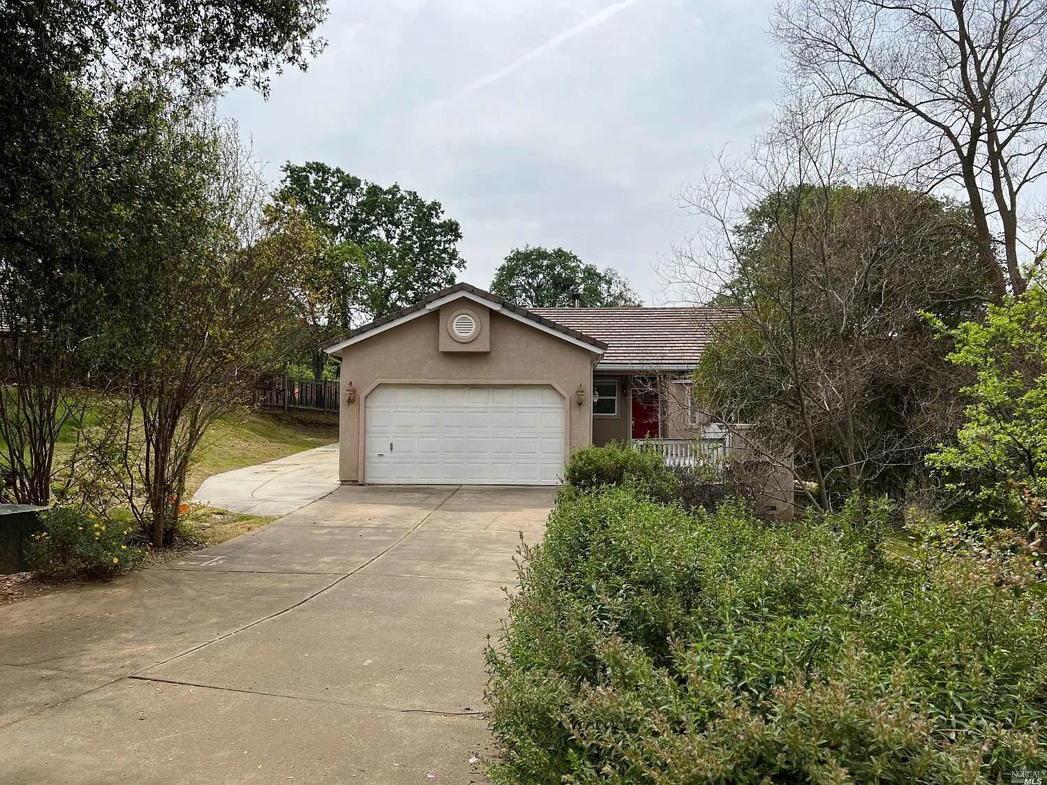 2442 Hub Ct photo 1