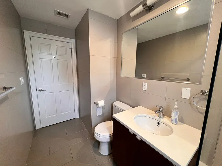 315 Whitney Ave — Photo 19