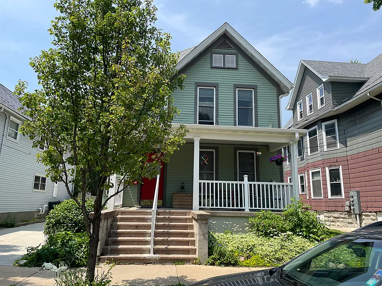 1246 Spaight St — Photo 1