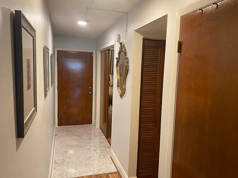 510 Cranes Way #305 — Photo 4