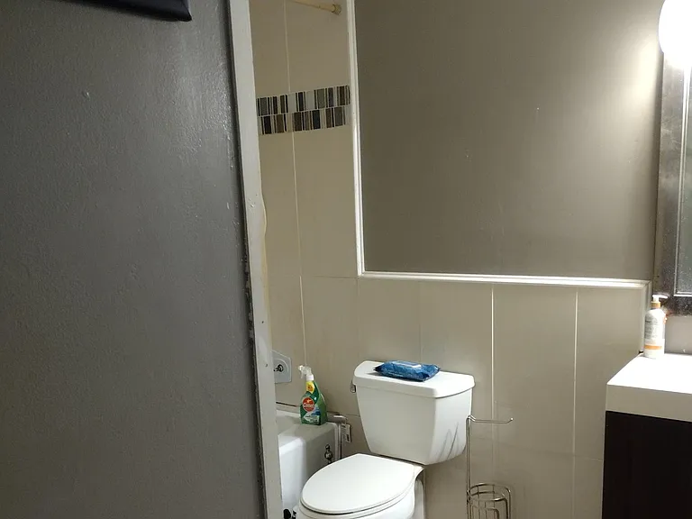 3501 Pine Ridge Ct — Photo 2