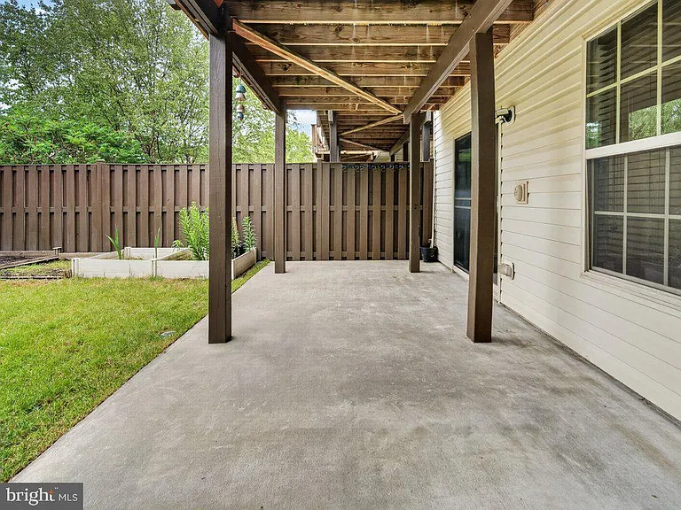 1169 Carinoso Cir — Photo 47