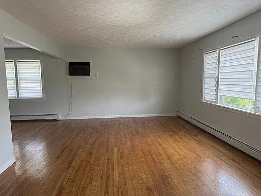 1607 Van Houten Ave — Photo 8