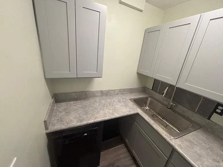 180 High St #2 — Photo 2