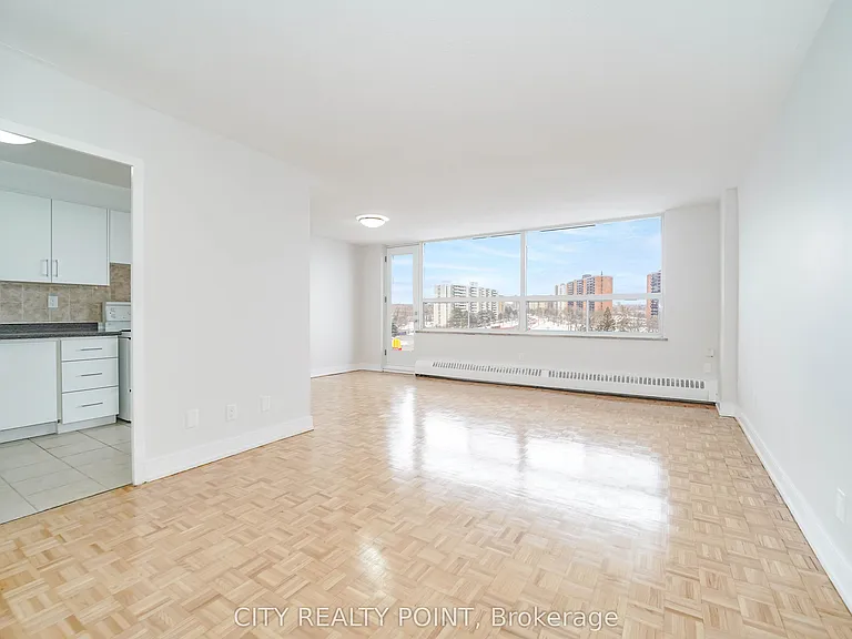 6200 Bathurst St #1504 — Photo 3