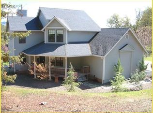 441 Oak Knoll Rd, Ukiah, CA 95482