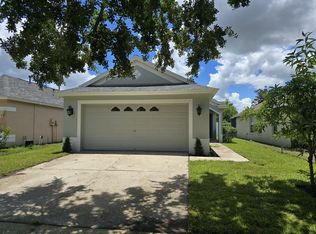 7553 Oxford Garden Cir, Apollo Beach, FL 33572