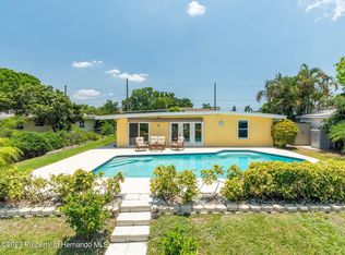10595 94th Ave, Seminole, FL 33772