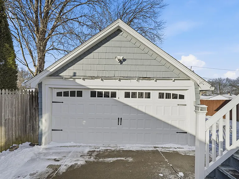 56 Klaum Ave — Photo 38