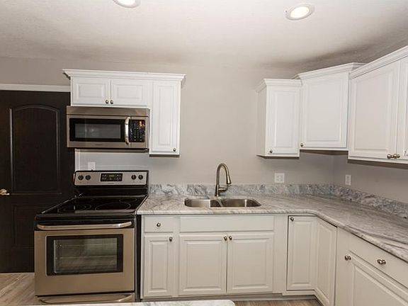 5th image of 5201 W Harvard St