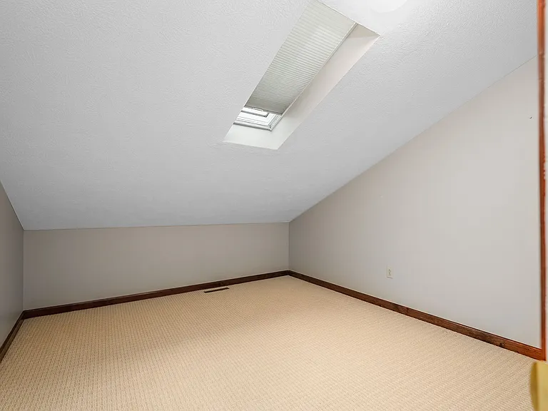 299 Garden Hill Dr — Photo 27