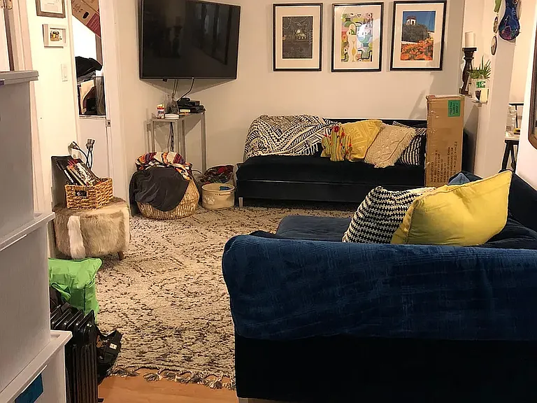 Living Room (Old Photo)