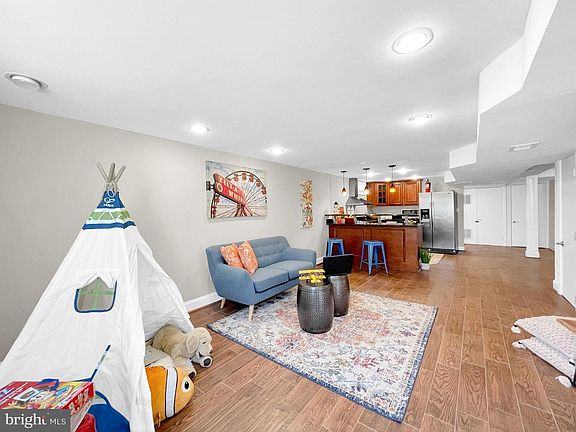 3rd image of 4901 Boiling Brook Pkwy #Basement