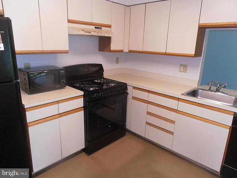 2907 Tarnbrook Dr #A — Photo 2