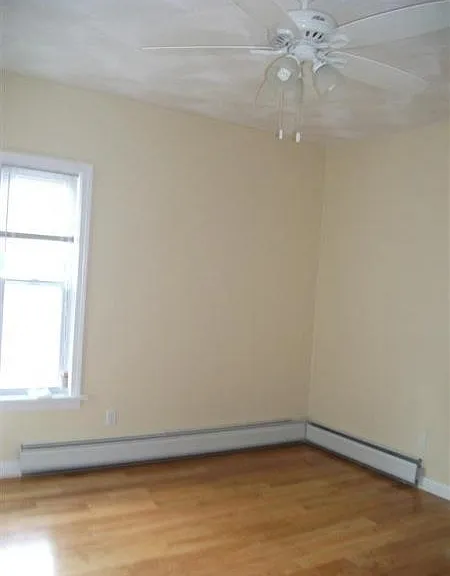 7 Albert St #3 — Photo 8
