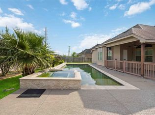 2805 Parkside Village Ln, Pearland, TX 77581