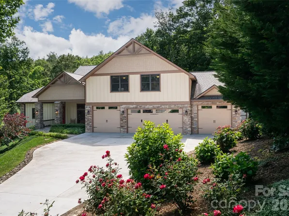 145 Glen Trillium Dr, Fletcher, NC 28732