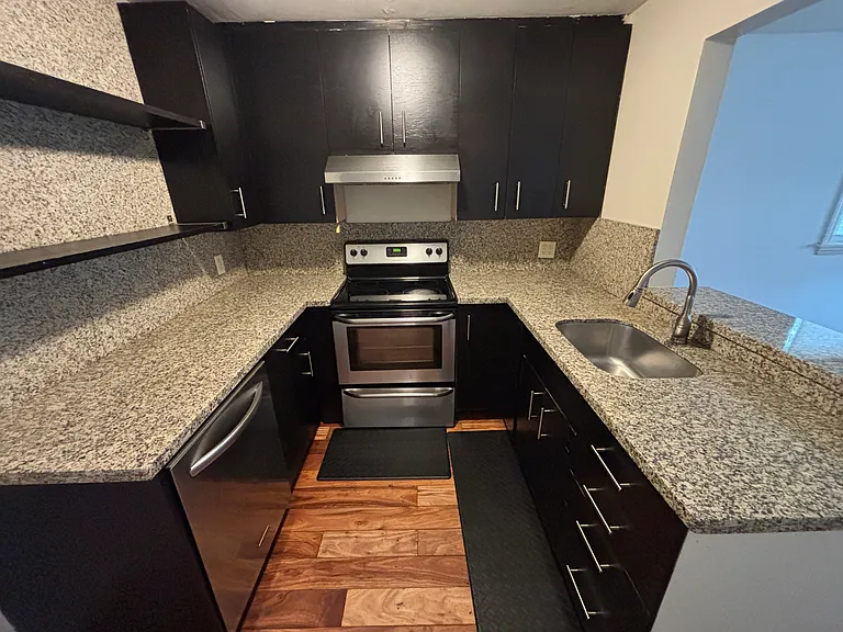 84 Tell St #11A — Photo 7