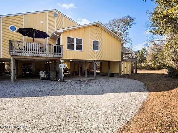 2nd image of 7028 Archers Creek Drive #North