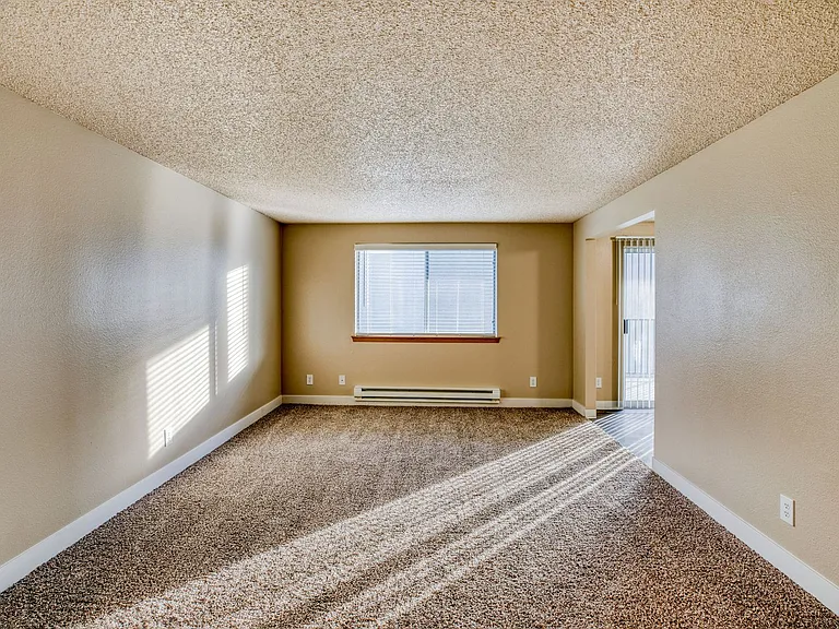 Alta Apartments — Photo 16