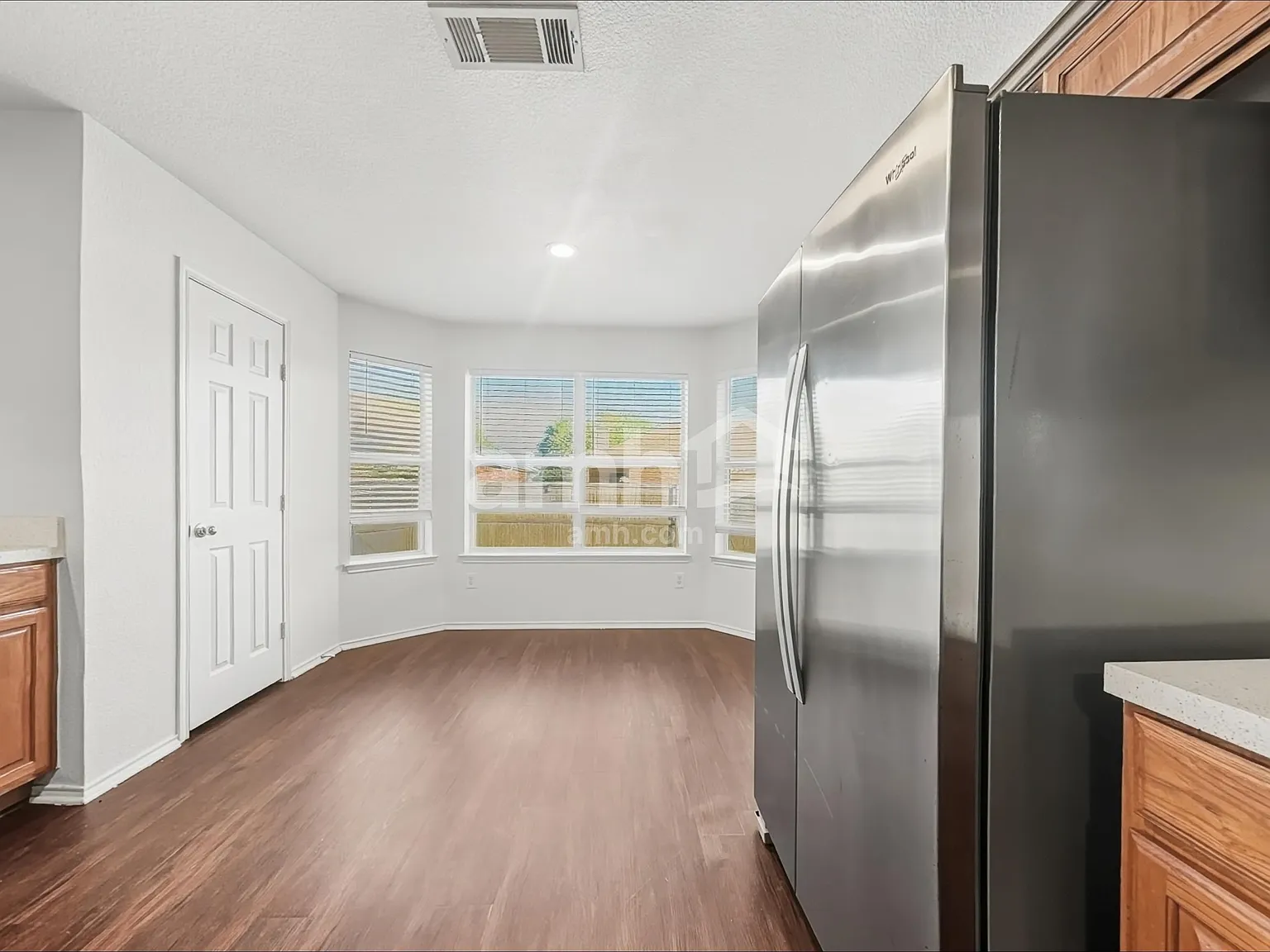 4 bed, 2.0 bath, 1772 sqft, $2,095 — Photo 4