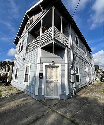 2nd image of 1838 Marigny St