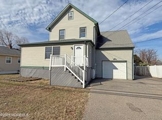 219 Poole Avenue, Union Beach, NJ 07735