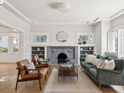 5434 Broadway, Oakland, CA, 94618