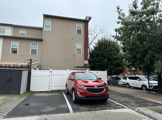 770 S 13th St #2, Philadelphia, PA 19147
