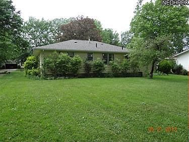 2nd image of 9887 Betty Ln
