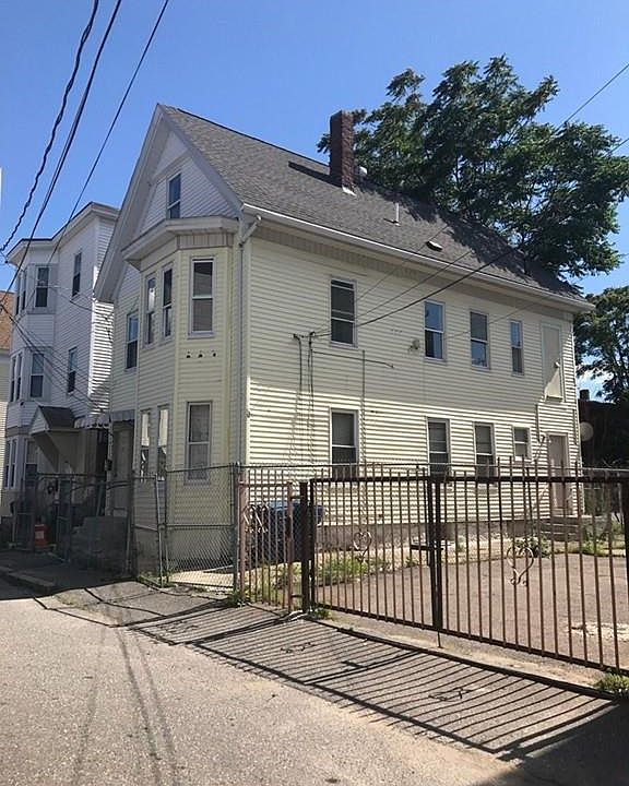 2nd image of 8 Winslow Pl