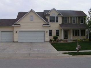 1369 Red Dunes Run, Avon, IN 46123