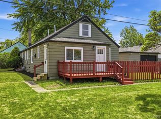 5 Twain Ct, Tonawanda, NY 14150