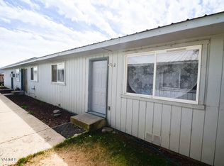 1608 Voelker Ave, Yakima, WA